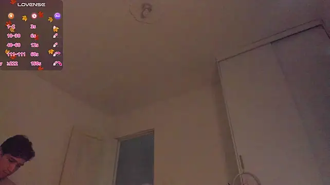 XXX chat uživo modela Michael_v77
