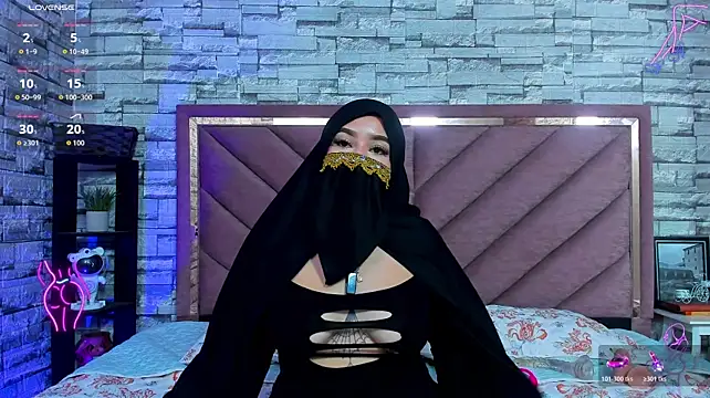 Dania_Saleh élő XXX-chatje