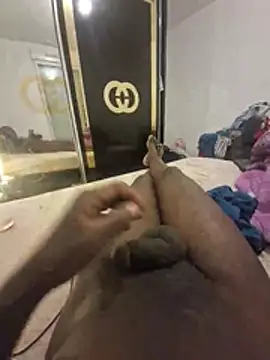 PlasticSurface727's Live XXX Chat