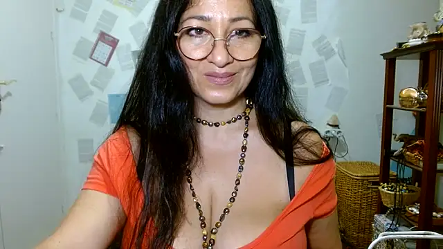 Czat XXX na żywo – KeisyNeonX