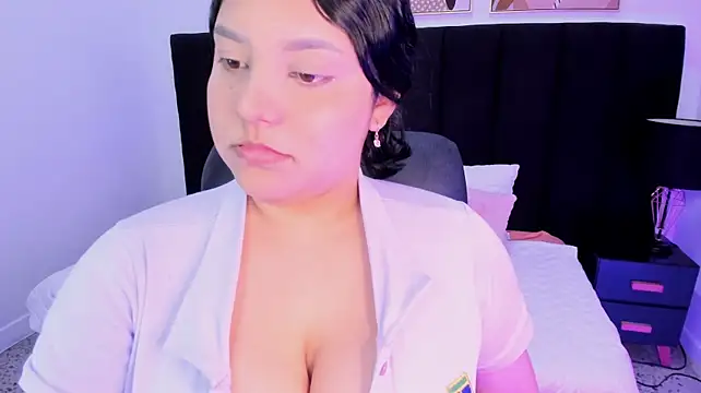 dullce77's Live XXX Chat