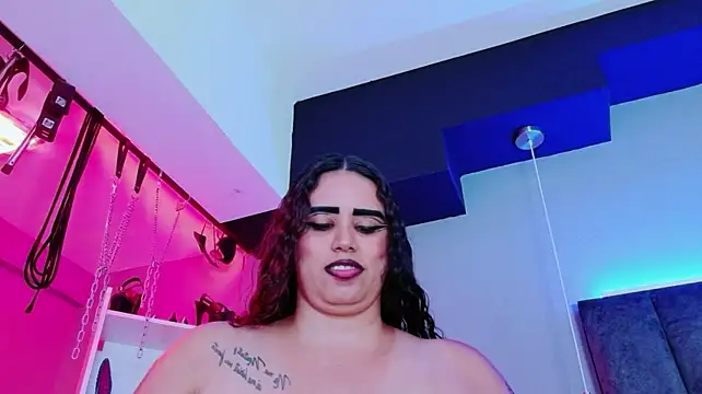 دردشة MariaGaitan الجنسية المباشرة