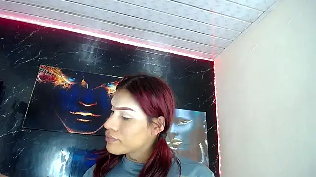 LuxeCouple's Live XXX Chat