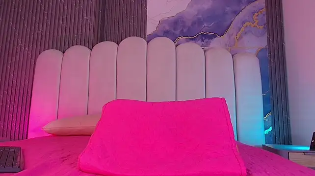 XXX chat uživo modela hot_dione