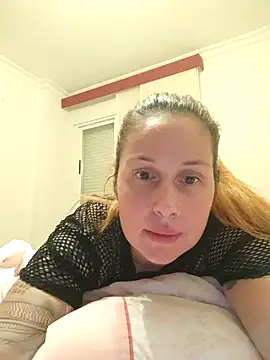 Czat XXX na żywo – Ratita_Milf