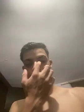 Chatroom XXX en direct de Latinos_2001