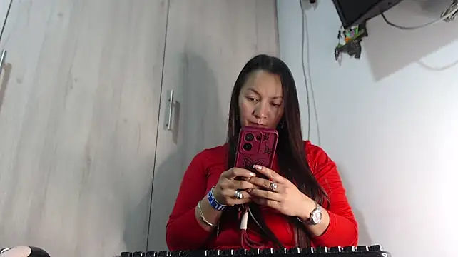 XXX chat uživo modela khawit_1