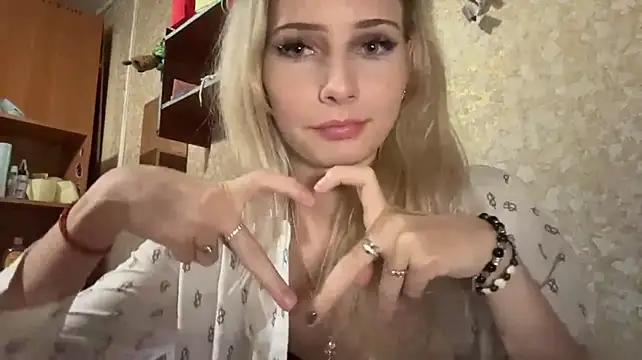 Chat XXX en directo de LynnMontiel