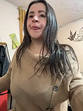 latinfemale Chat XXX live