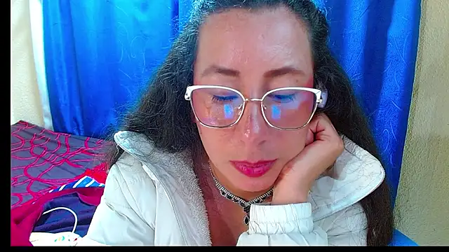 Gia_leinn live XXX chat