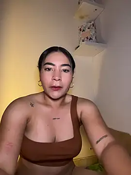 Chat XXX en directo de SaharaArisa