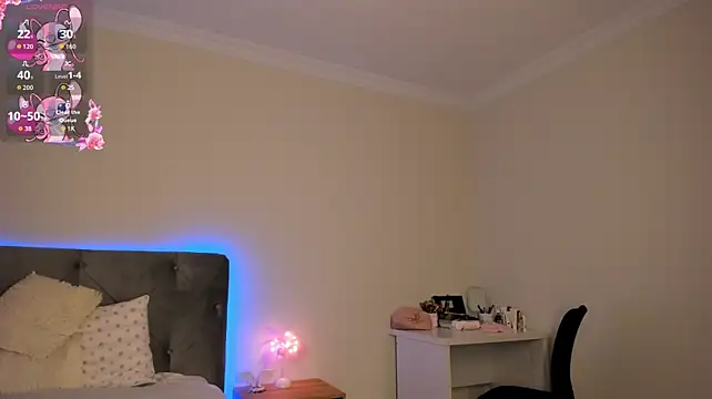 BellaStarr_ Chat XXX live