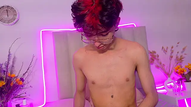 Онлайн чат XXX Twink_Sebas7