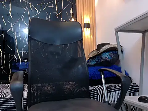 Steven_x94 XXX чат на живо