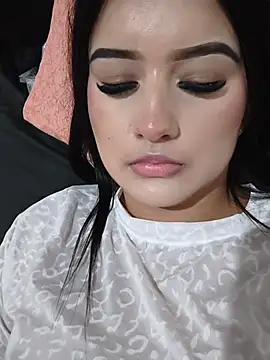Chat XXX ao vivo de SCARLETVELVET_
