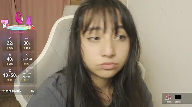 Živý XXX chat EmmitaGarcia