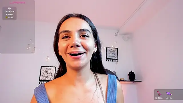 martina_mancini's Live XXX Chat