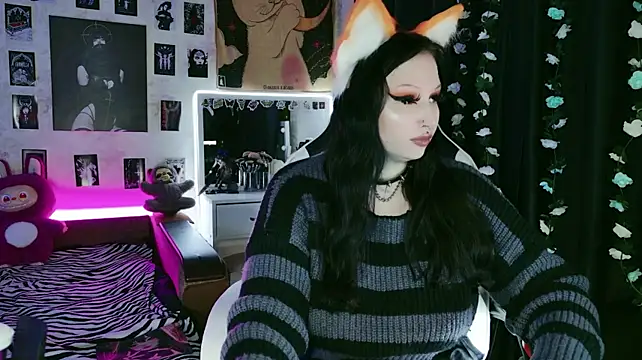 Chat +18 de Kitty_goth ao vivo