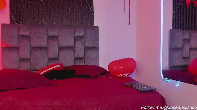 دردشة Alexxus_Smith الجنسية المباشرة