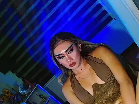 HOLLYWOOD_QUEEN_88 Chat XXX live