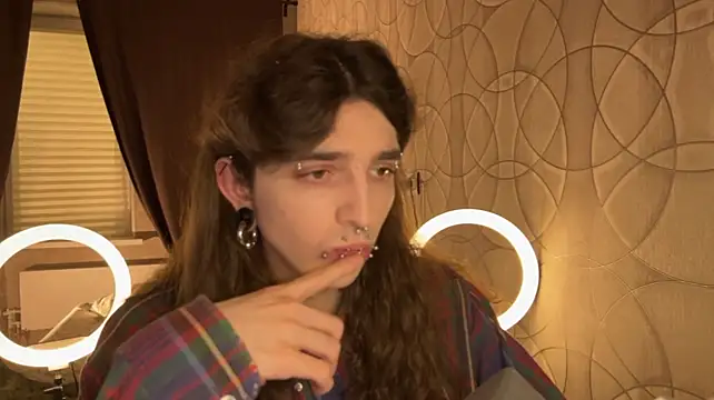Kriisp Chat XXX live