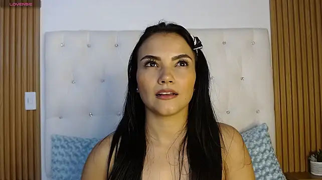 GreciaEvanss' Live XXX Chat