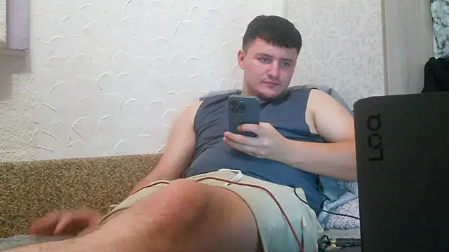 Czat XXX na żywo – miki_lav1