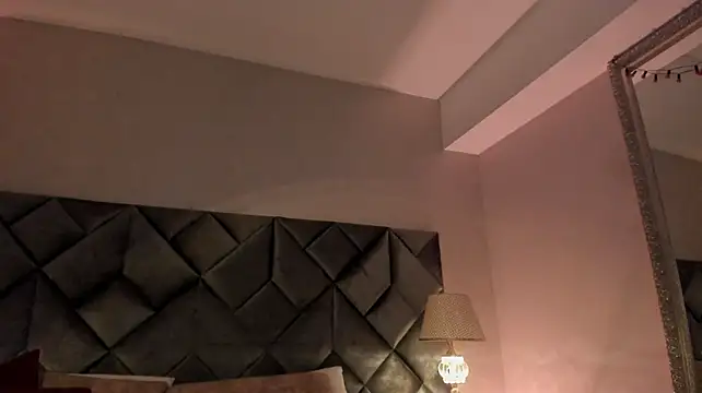 Leizathompson Chat XXX live