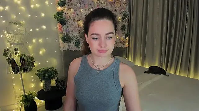 Chat XXX Live MiracleCurly