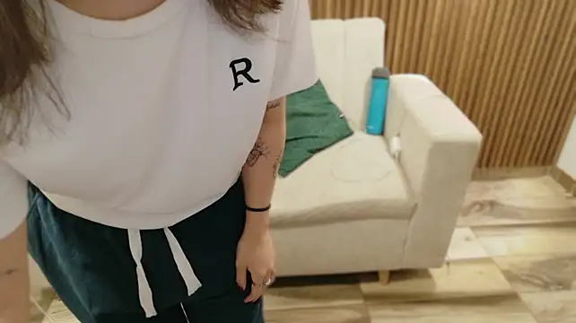 feeleena_mysoul: απευθείας συνομιλία ΧΧΧ