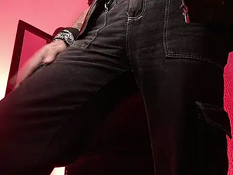 AlecBanne_ Adlı Modelin Canlı XXX Sohbeti