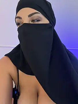 Amberonee31 Chat XXX in diretta