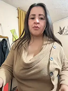 latinfemale's Live XXX Chat