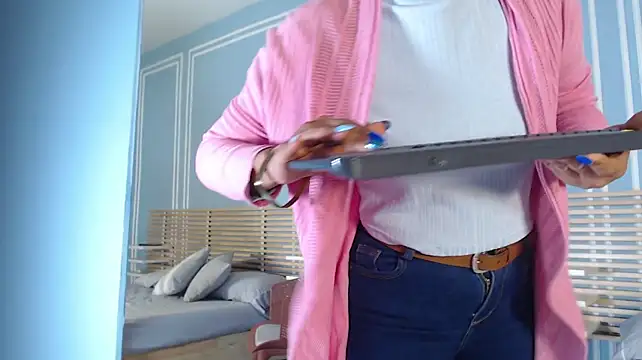 ChantalGarner Chat XXX live