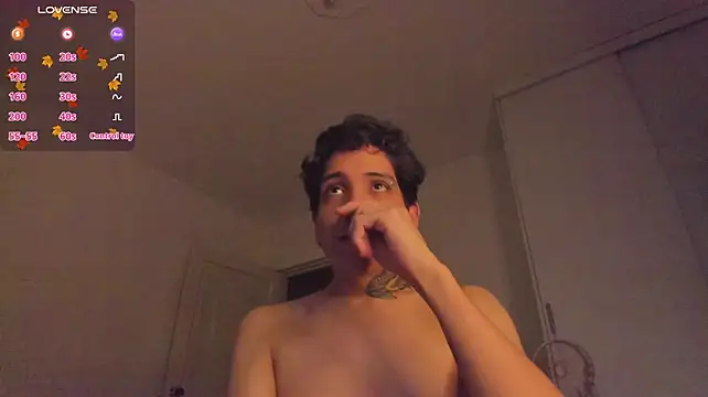 צ'אט XXX בשידור חי של Michael_v77