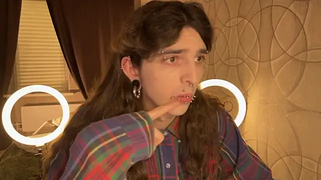 Chat +18 de Kriisp ao vivo