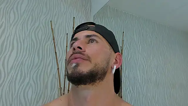 dylan_jacobx Live XXX Chat