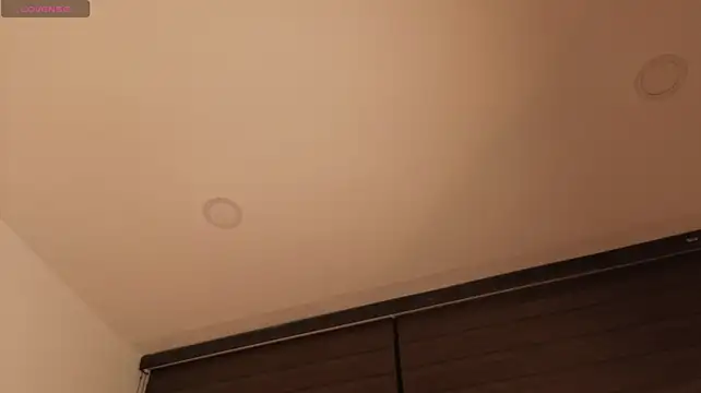 Emma_Rhoadess_'s Live XXX Chat