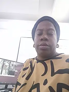 nefertiti_ebony's Live Chat Room