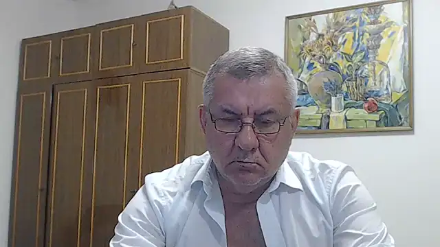 Онлайн чат XXX machomale3