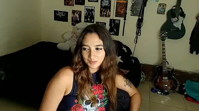 XXX chat uživo modela alucarda_666