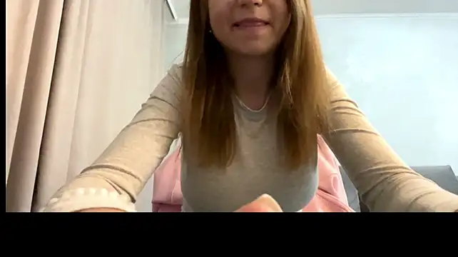 HwaTrippel's Live XXX Chat