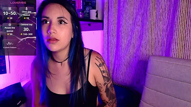BLACKTSUKI7_'s Live XXX Chat