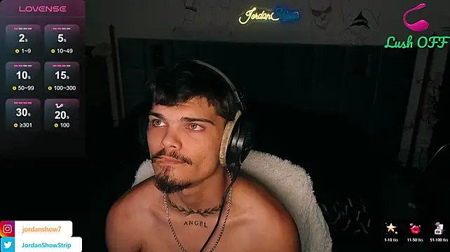 Онлайн чат XXX JordanShow
