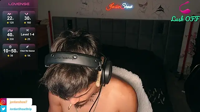 แชท XXX สดของ JordanShow