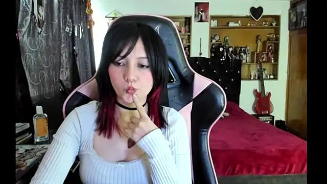Maki_Zero Chat XXX live