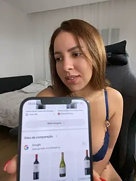 Chat +18 de PamAnna ao vivo