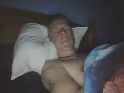 SHARPSkinheadn Live XXX chat