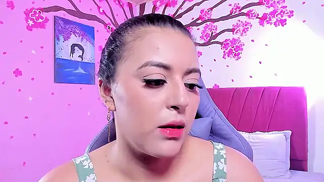 Chatroom XXX en direct de LorenaStevens