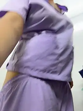 แชท XXX สดของ babysaritaa